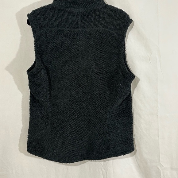 Patagonia Women’s Retro Pile Fleece Vest – Black – Size M – Full Zip - Picture 2 of 4